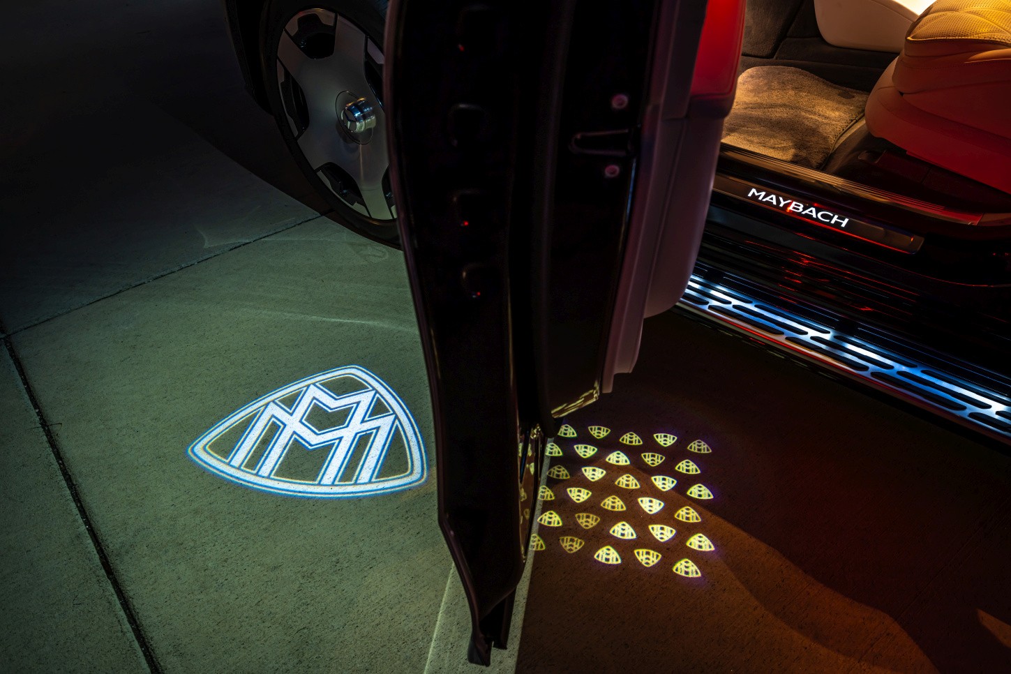 Mercedes Benz Eqs Suv Maybach photo 47