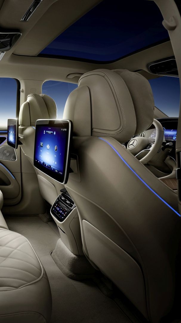 Mercedes Benz Eqs Suv photo 118