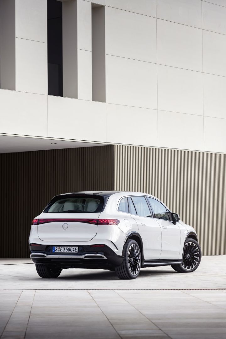 Mercedes Benz Eqs Suv photo 82