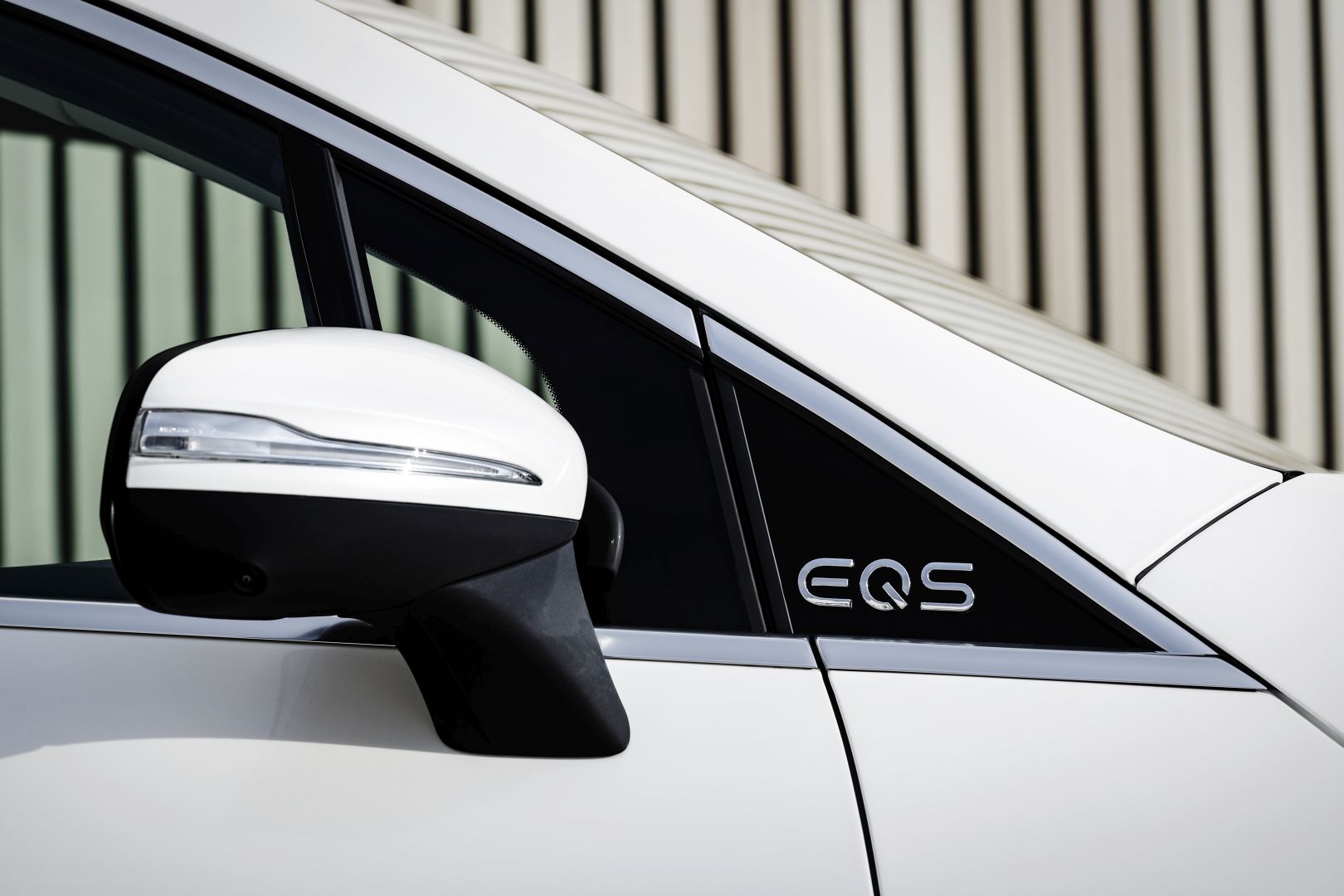 Mercedes Benz Eqs Suv photo 87