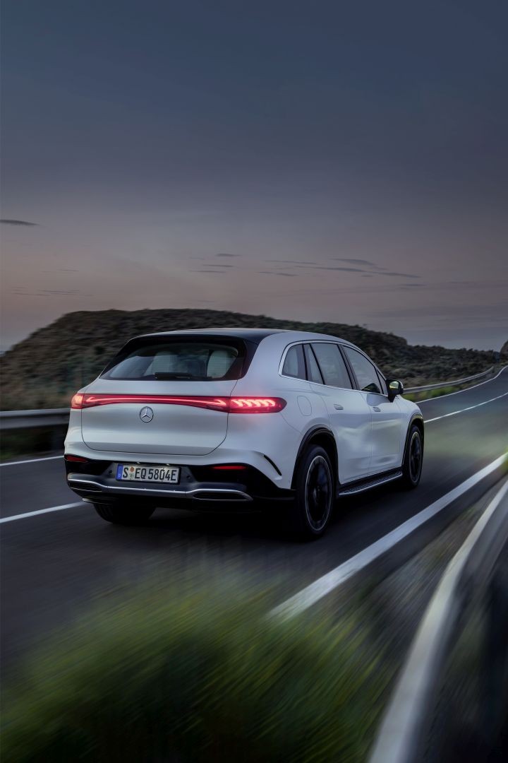 Mercedes Benz Eqs Suv photo 89