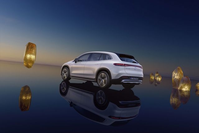 Mercedes Benz Eqs Suv photo 98