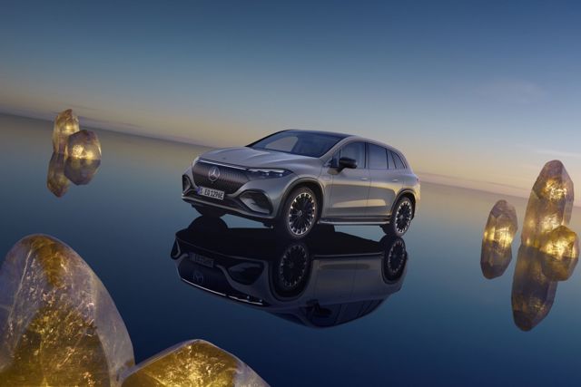 Mercedes Benz Eqs Suv photo 101
