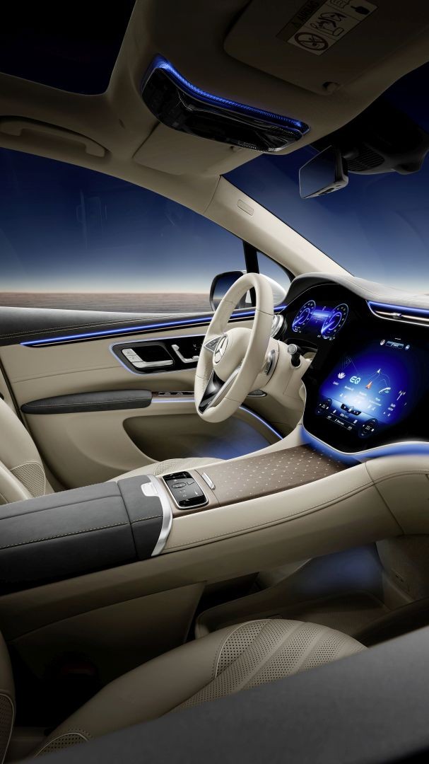 Mercedes Benz Eqs Suv photo 139