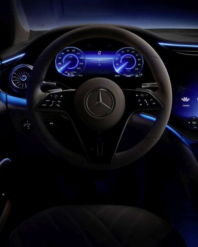 Mercedes Benz Eqs Suv photo 152