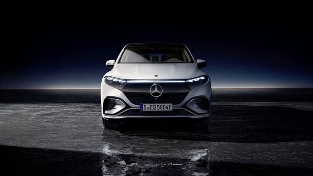 Mercedes Benz Eqs Suv photo 3