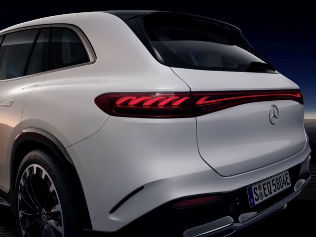 Mercedes Benz Eqs Suv photo 10