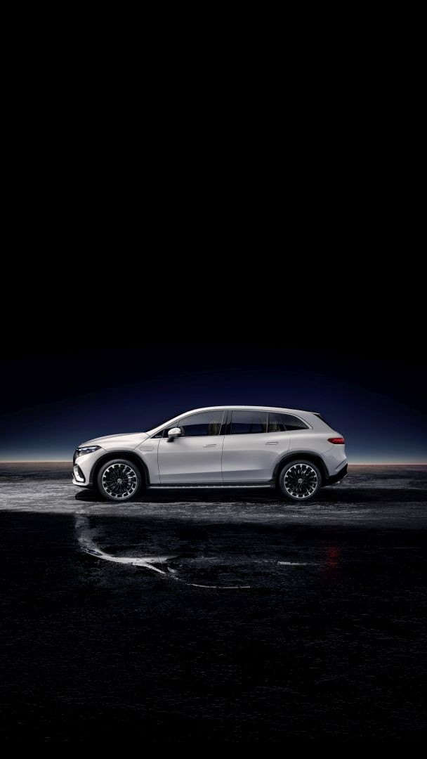 Mercedes Benz Eqs Suv photo 18