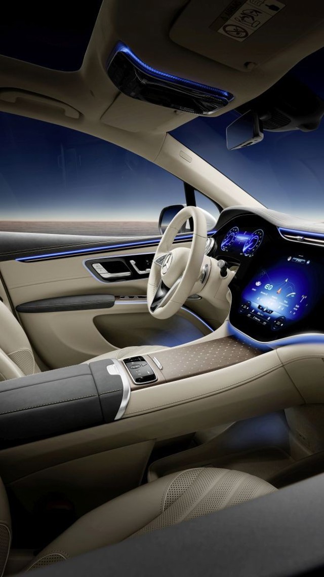 Mercedes Benz Eqs Suv photo 112