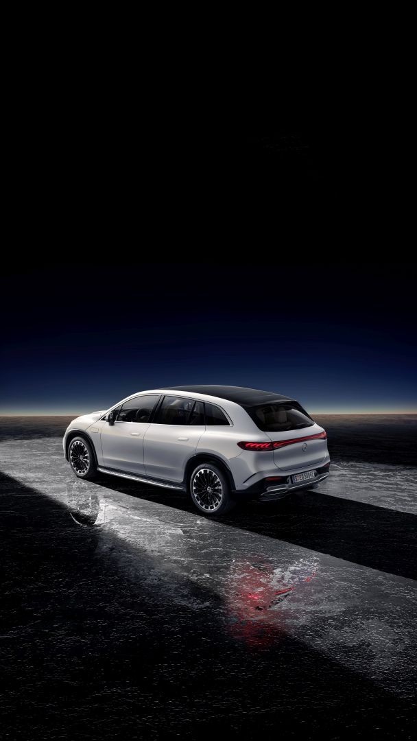 Mercedes Benz Eqs Suv photo 21