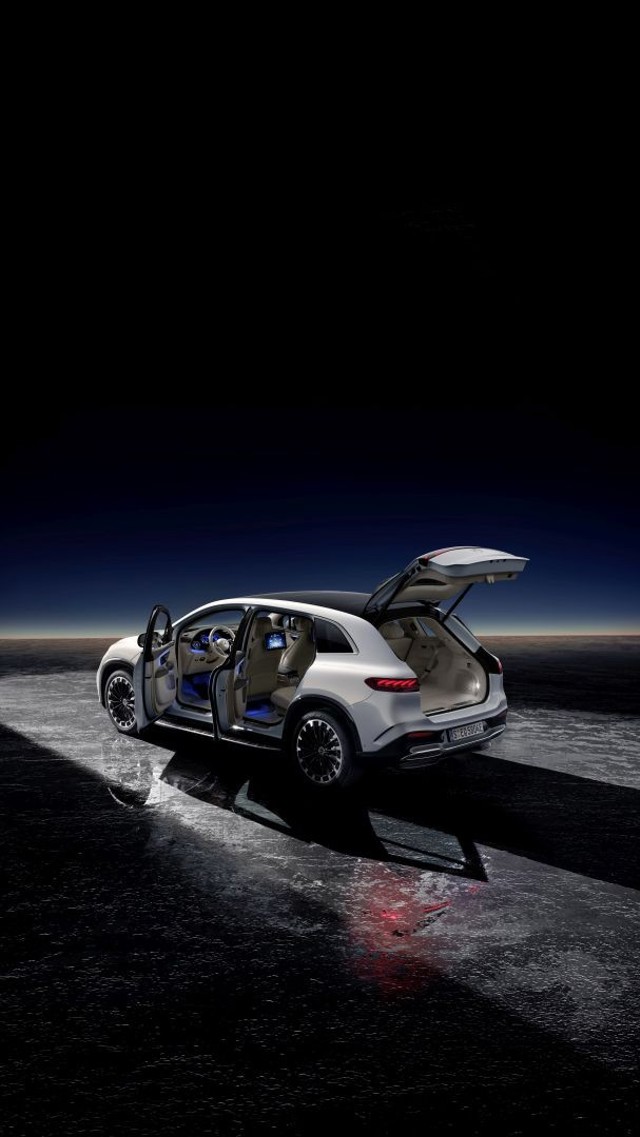Mercedes Benz Eqs Suv photo 22
