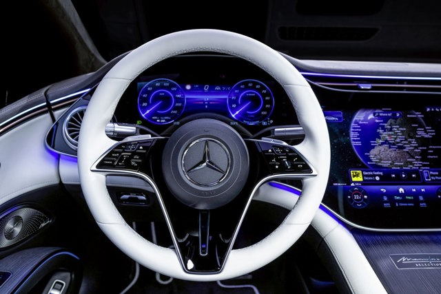 Mercedes Benz Eqs photo 52