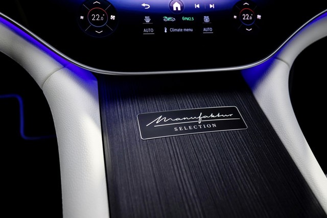 Mercedes Benz Eqs photo 54