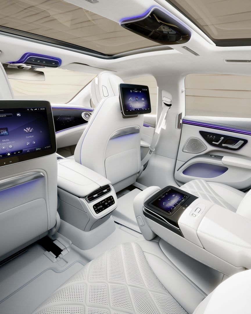 Mercedes Benz Eqs photo 61