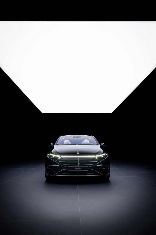 Mercedes Benz Eqs photo 9