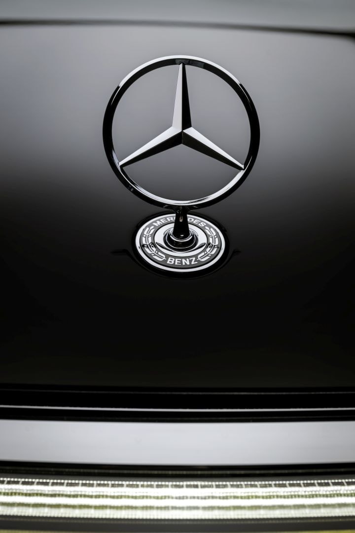 Mercedes Benz Eqs photo 13