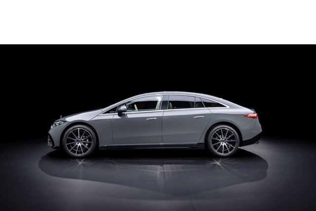 Mercedes Benz Eqs photo 21