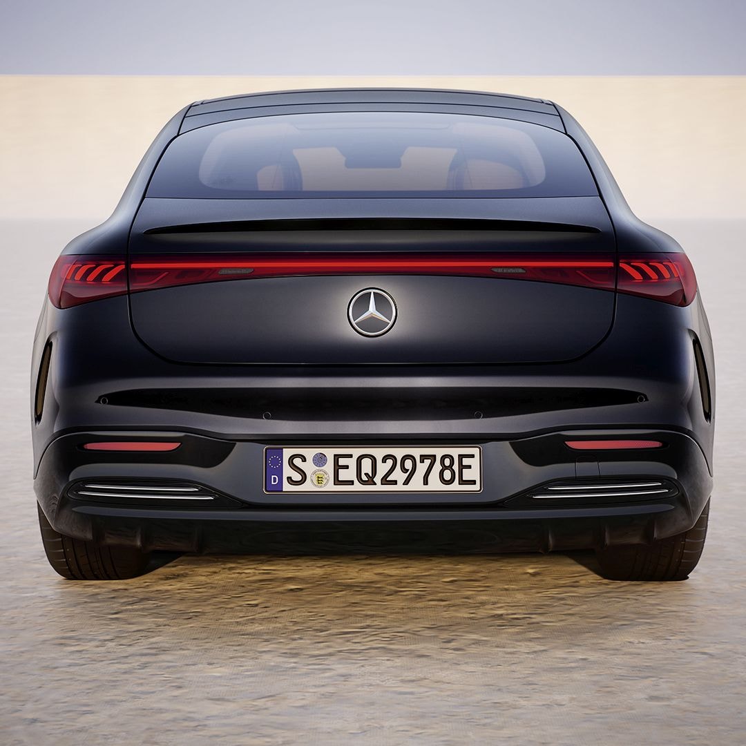 Mercedes Benz Eqs photo 36