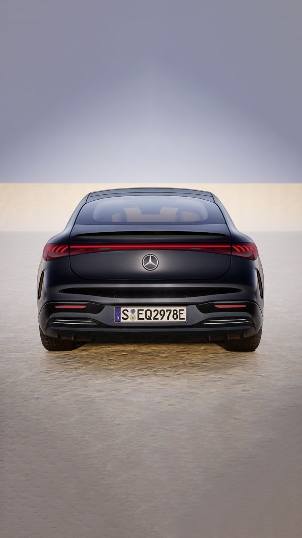 Mercedes Benz Eqs photo 38