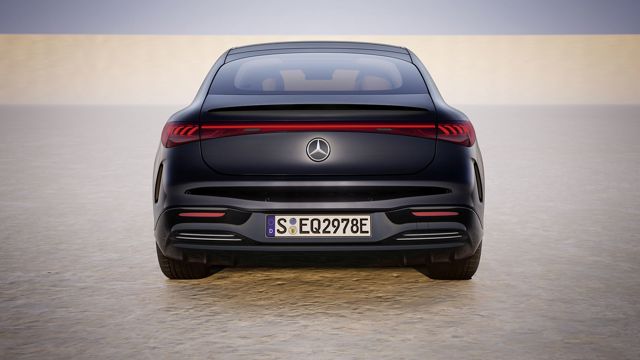 Mercedes Benz Eqs photo 39