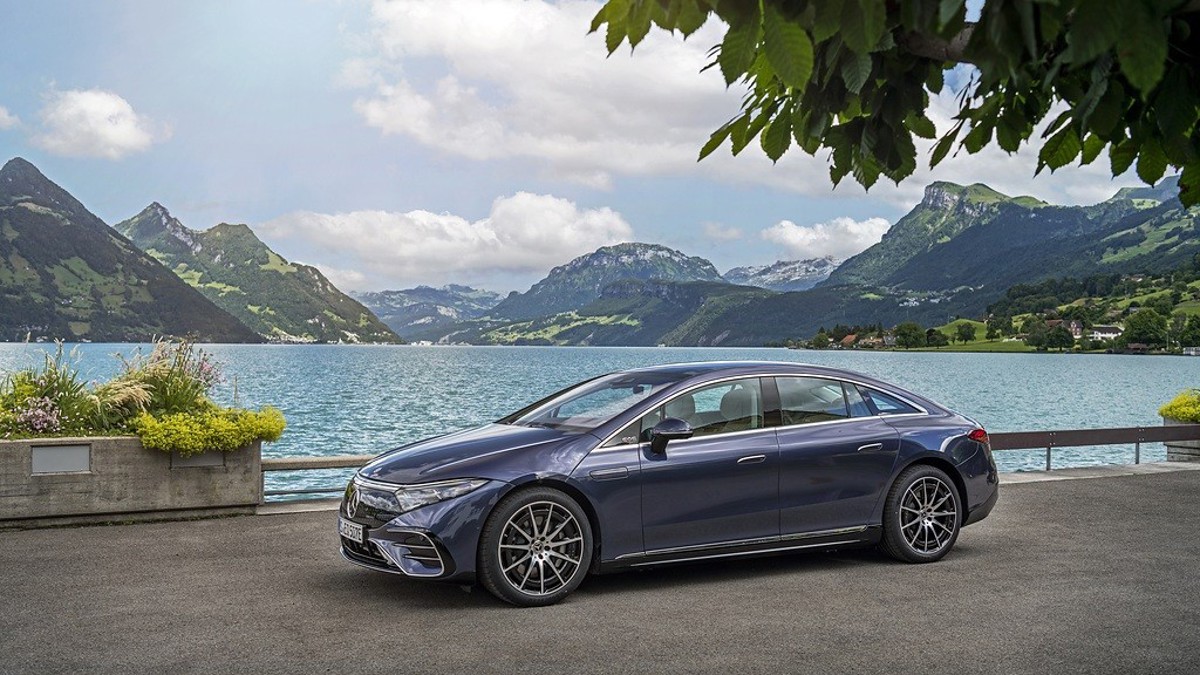 Mercedes Benz Mercedes Benz Eqs