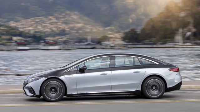 Mercedes Benz Eqs photo 5
