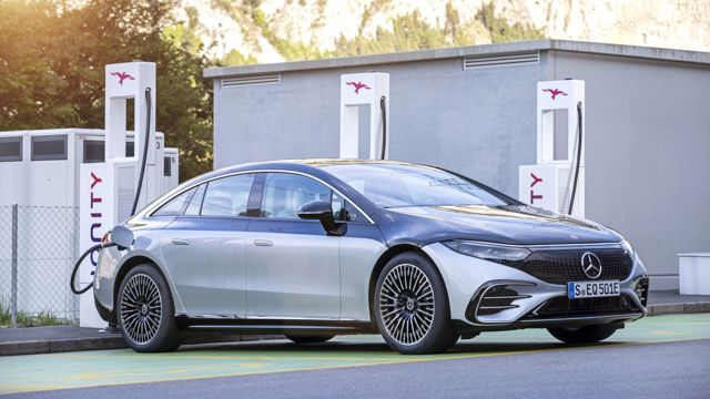 Mercedes Benz Eqs photo 11