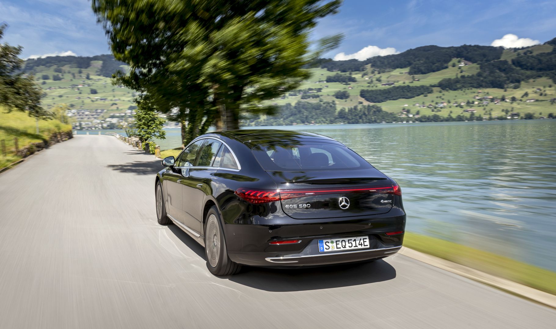 Mercedes Benz Eqs photo 14