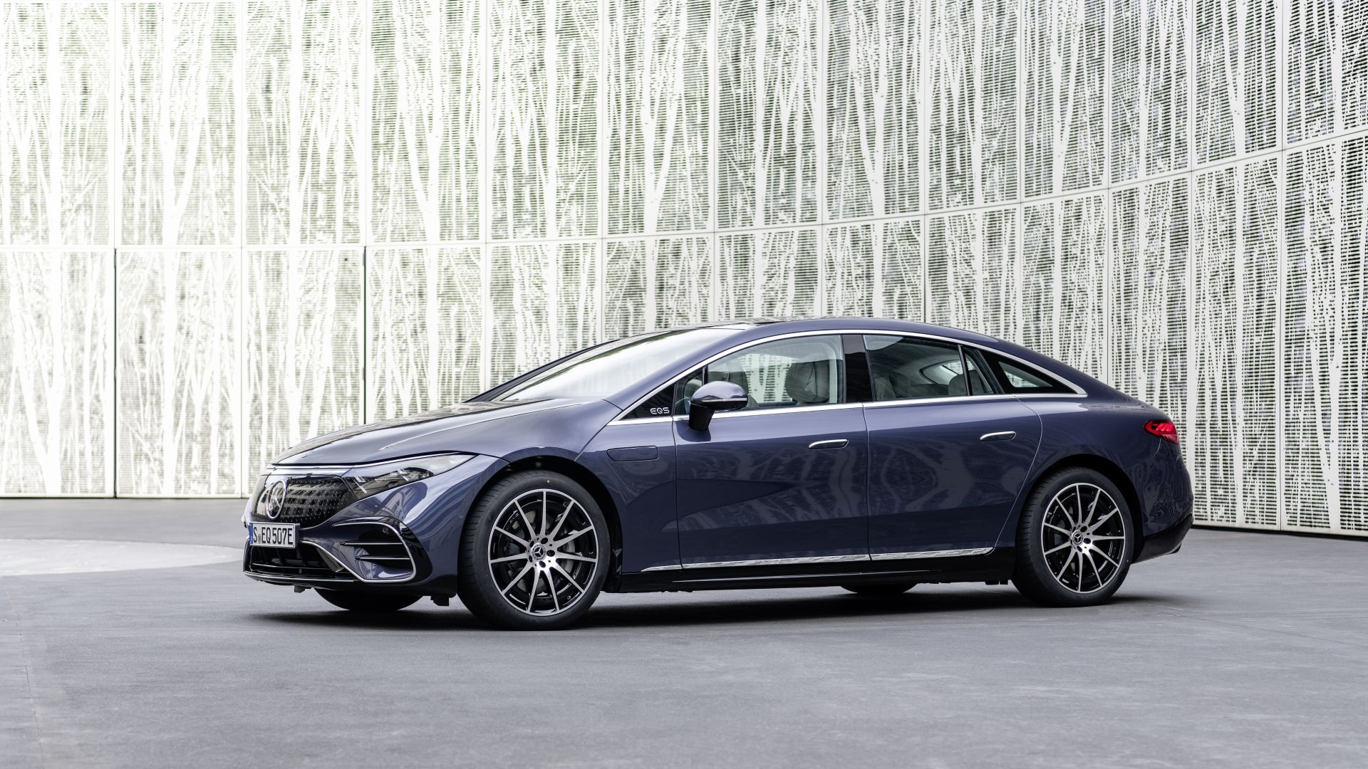 Mercedes Benz Eqs photo 16