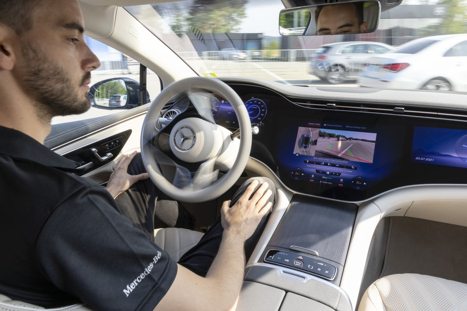 Mercedes Benz Eqs photo 63