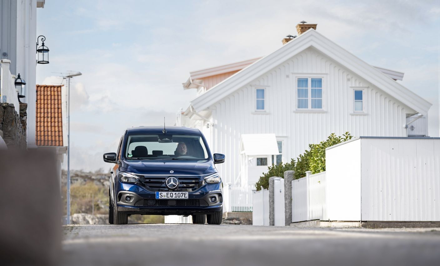 Mercedes Benz Eqt photo 19