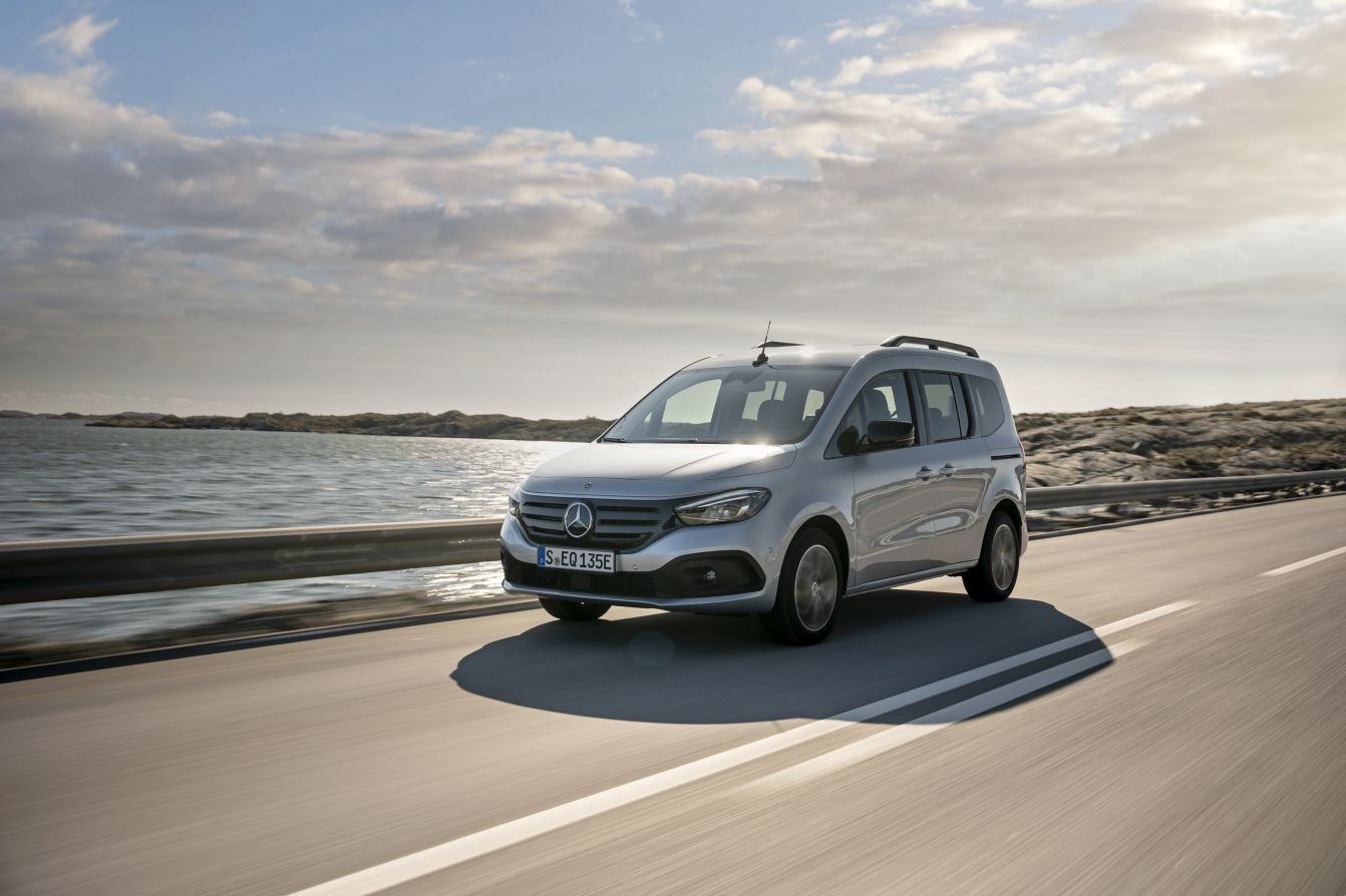 Mercedes Benz Eqt photo 31