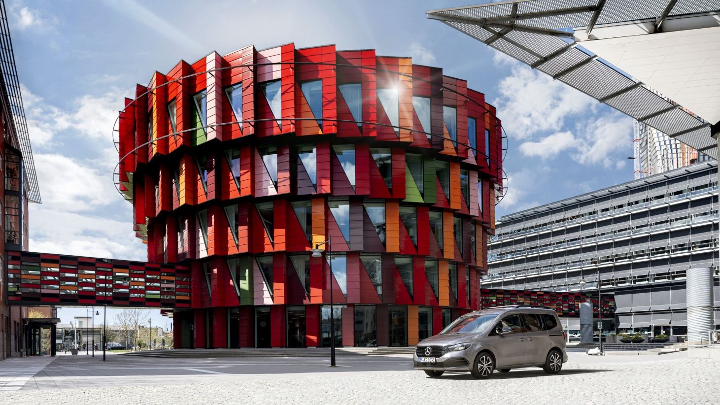 Mercedes Benz Eqt photo 42