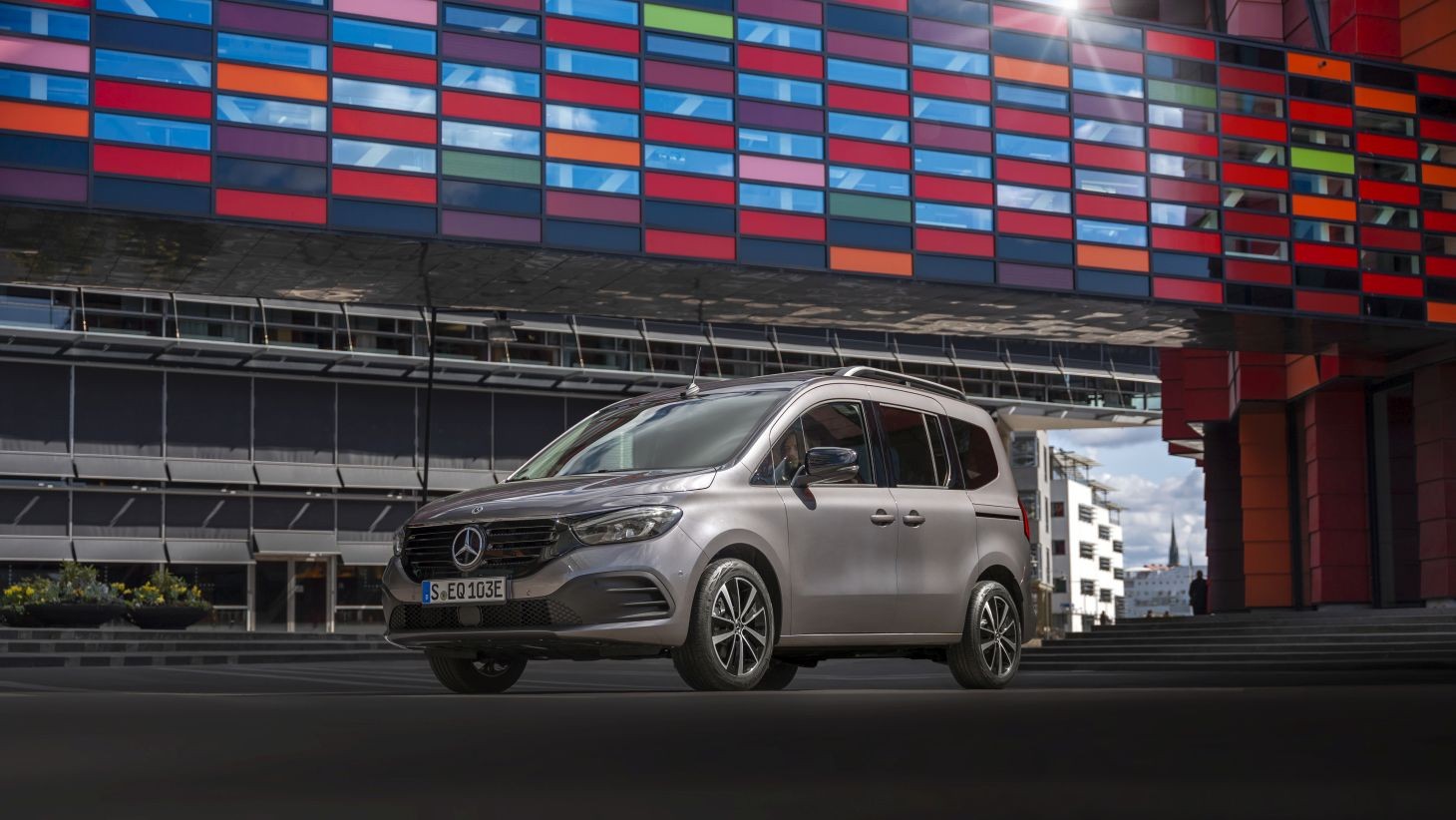 Mercedes Benz Eqt photo 45