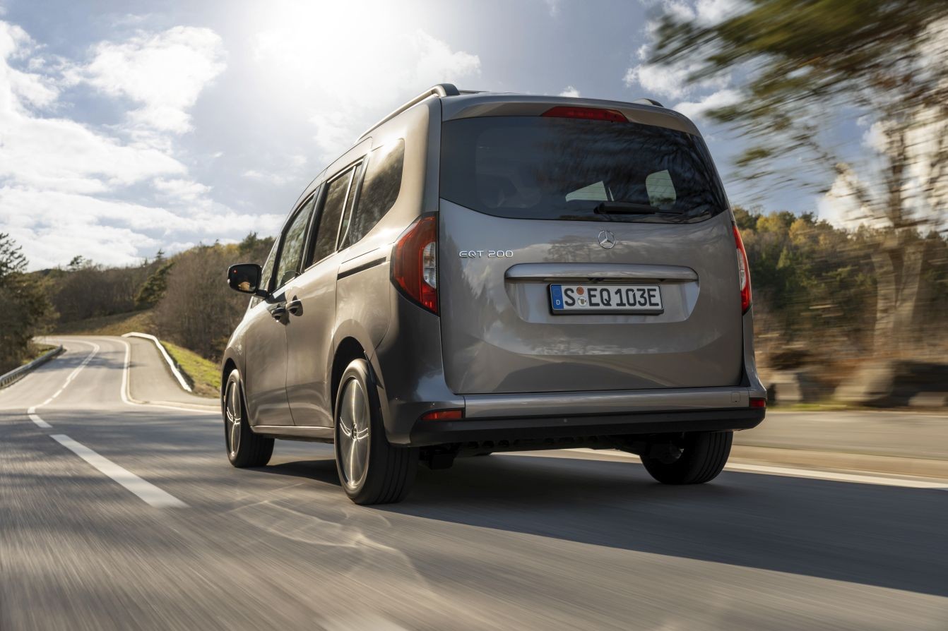 Mercedes Benz Eqt photo 48