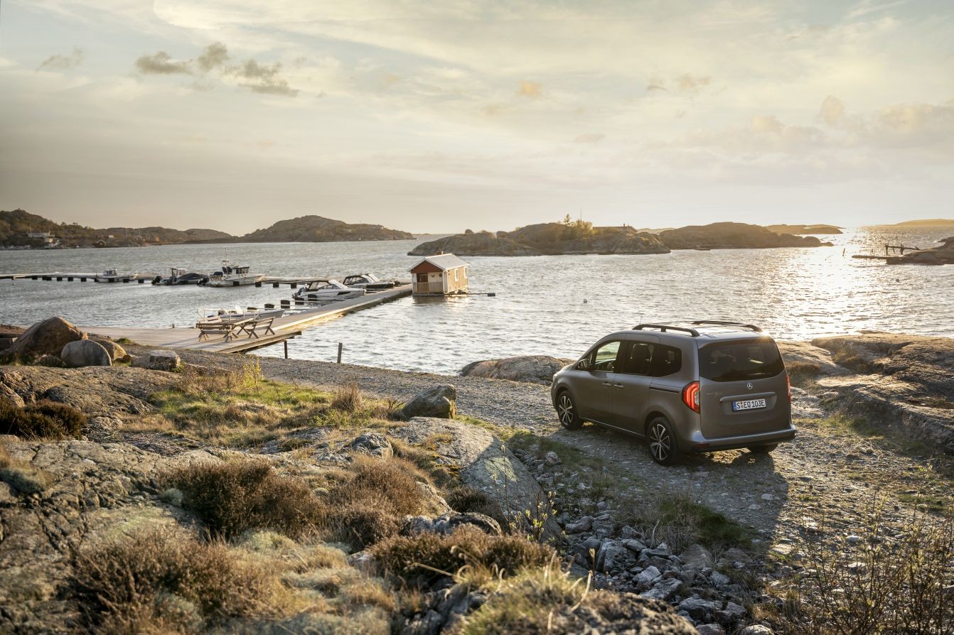 Mercedes Benz Eqt photo 53