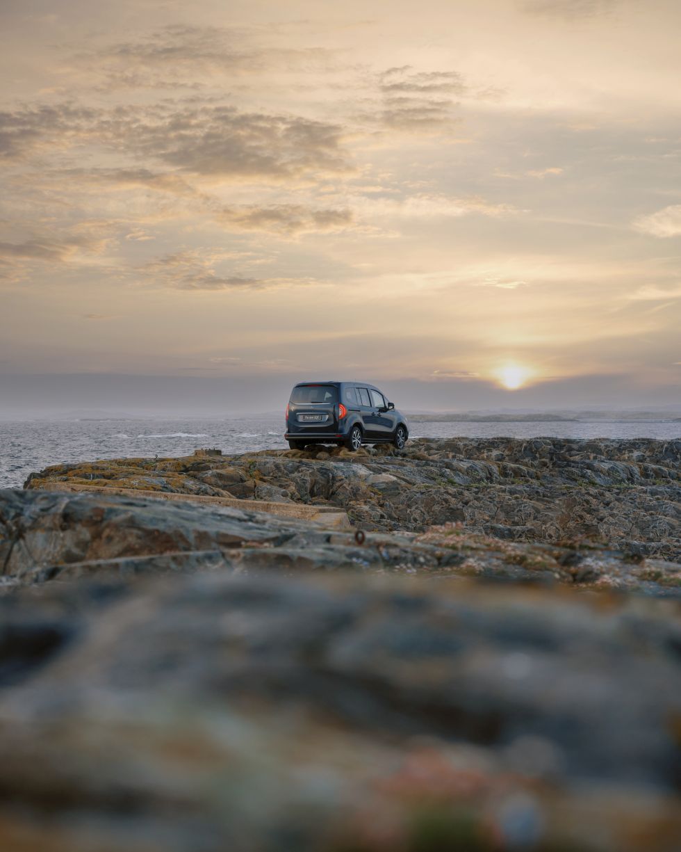 Mercedes Benz Eqt photo 56