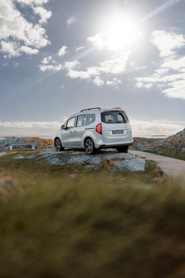Mercedes Benz Eqt photo 60
