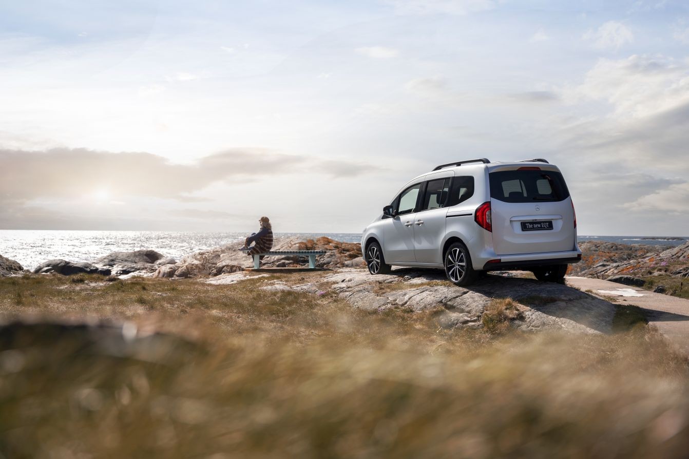 Mercedes Benz Eqt photo 3