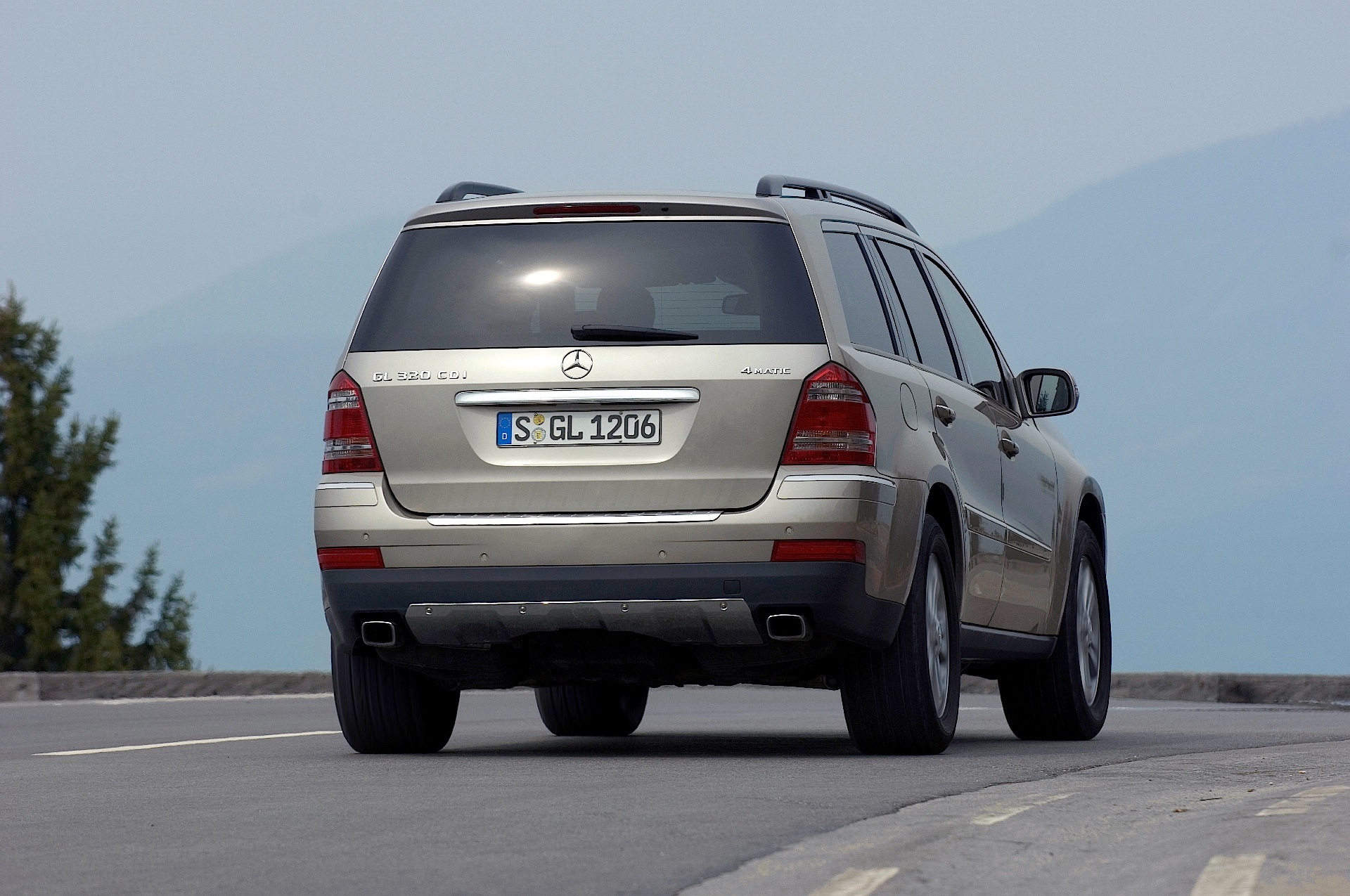 Mercedes Benz Gl-Klasse photo 40