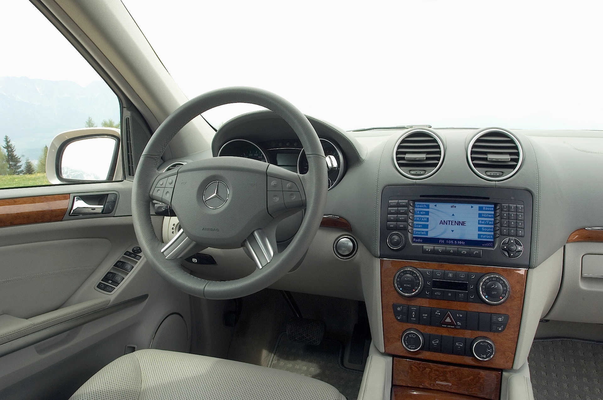 Mercedes Benz Gl-Klasse photo 61