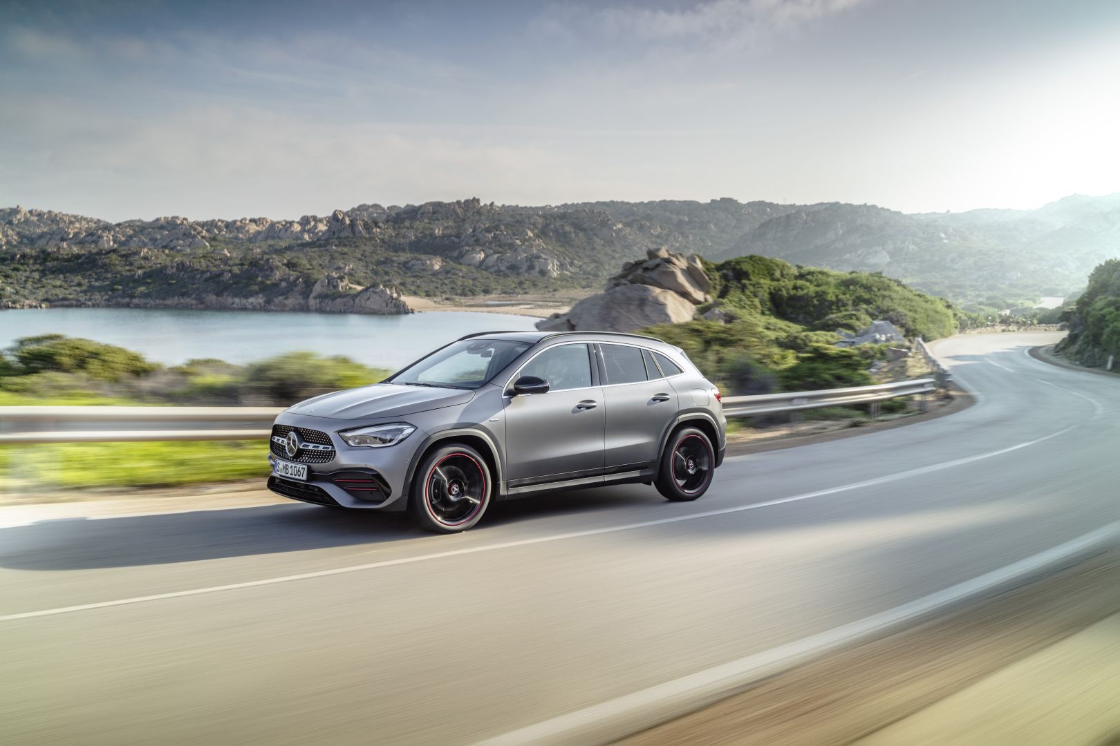 Mercedes Benz Gla photo 3