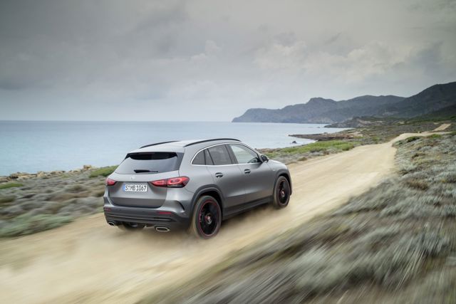 Mercedes Benz Gla foto 9