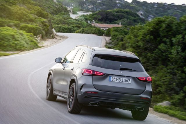 Mercedes Benz Gla foto 11