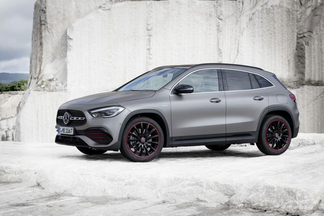 Mercedes Benz Gla foto 15