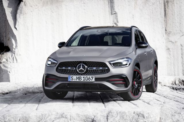 Mercedes Benz Gla foto 18