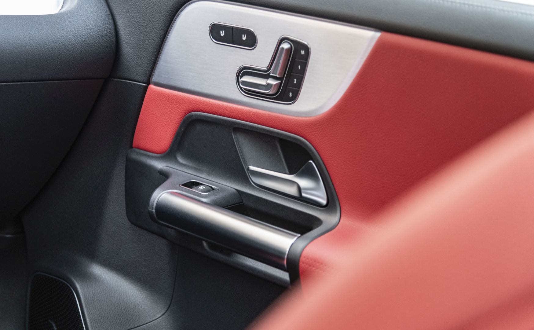 Mercedes Benz Gla photo 95