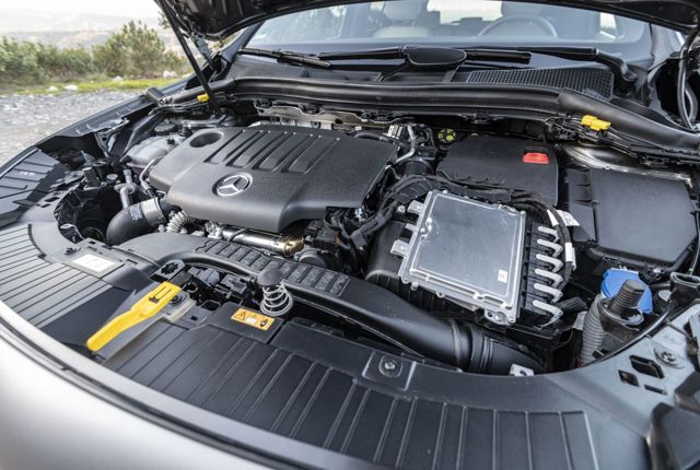 Mercedes Benz Gla foto 102
