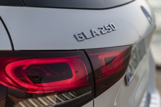 Mercedes Benz Gla foto 39