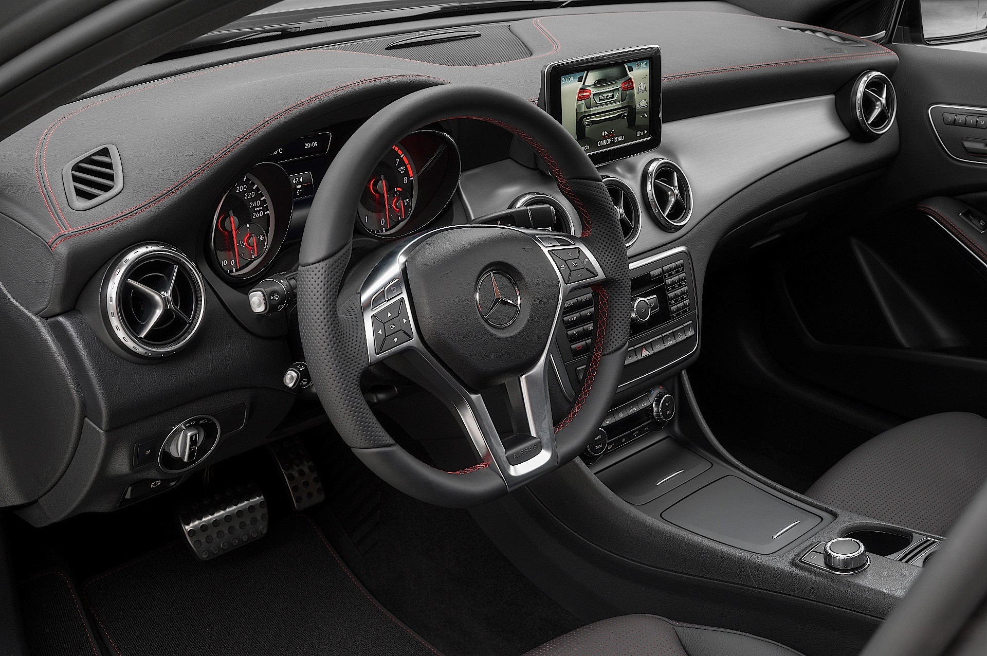 Mercedes Benz Gla photo 53